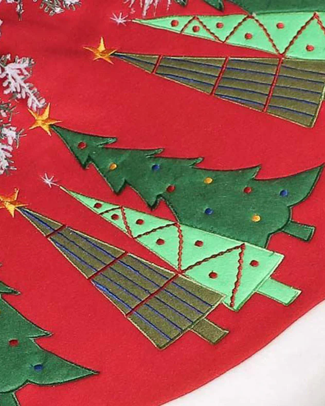 Red Embroidered Tree Skirt - Image 4