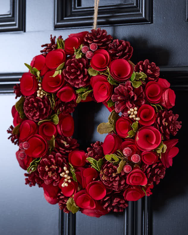 Red Crimson Rose Christmas Wreath 35cm - Image 2