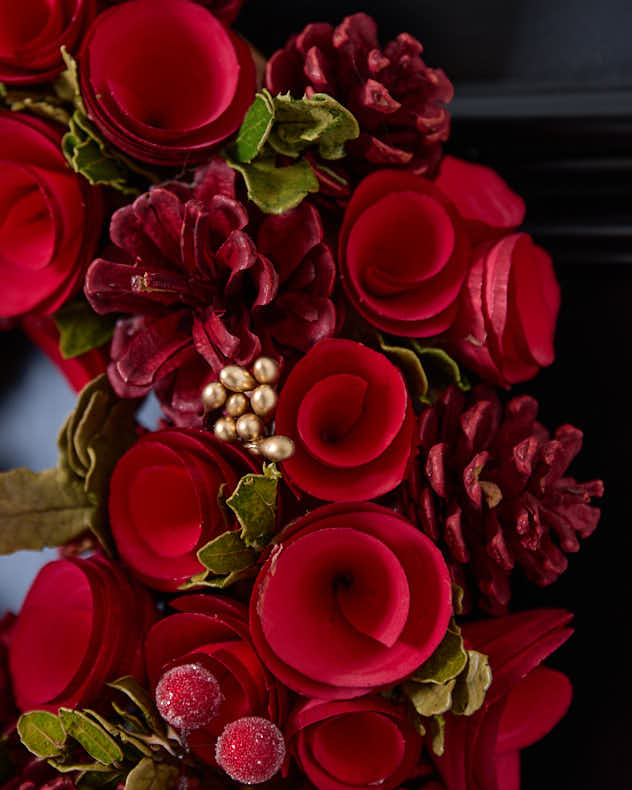Personalised Red Rose Christmas Wreath 35cm - Image 2