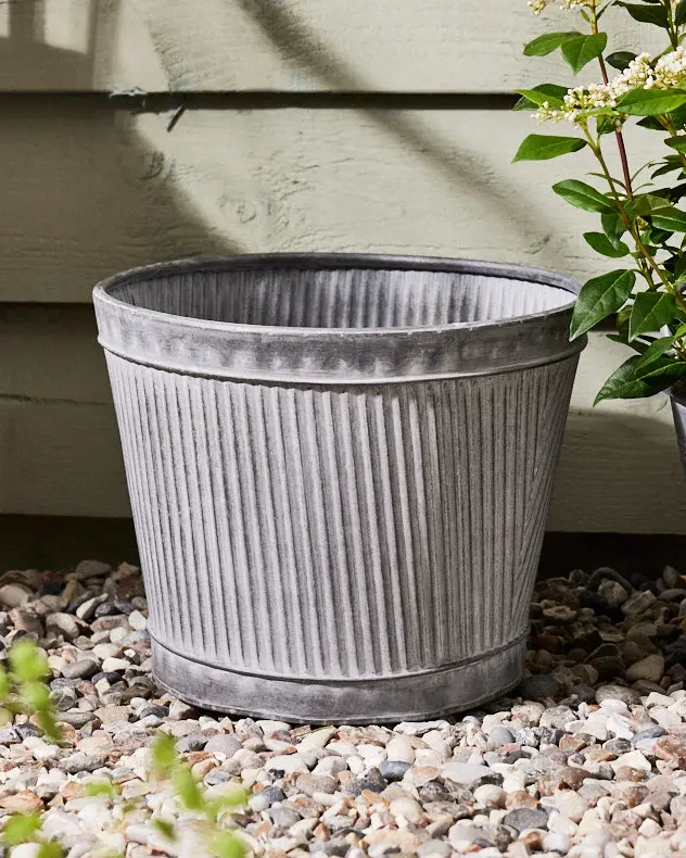 Ribbed Metal Planter Bucket - Image 2