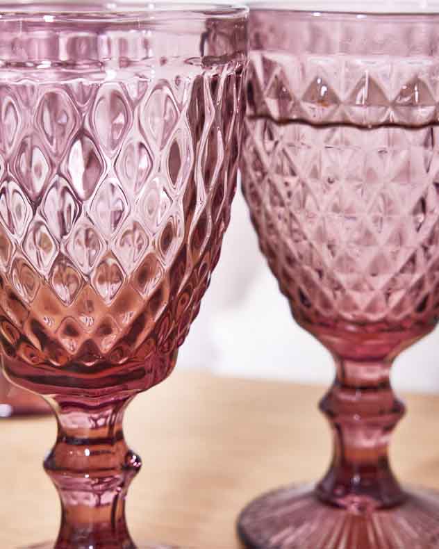 Rococo Pink Wine Goblet - Image 5