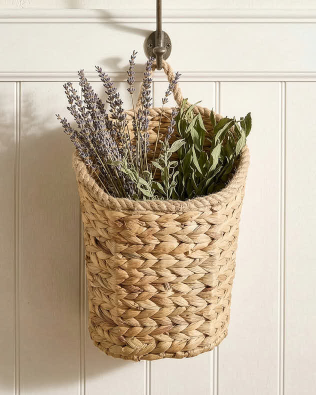 Rope Finish Hyacinth Wall Baskets - Image 3