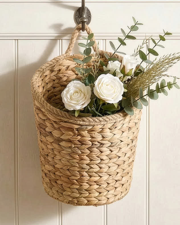 Rope Finish Hyacinth Wall Baskets - Image 4