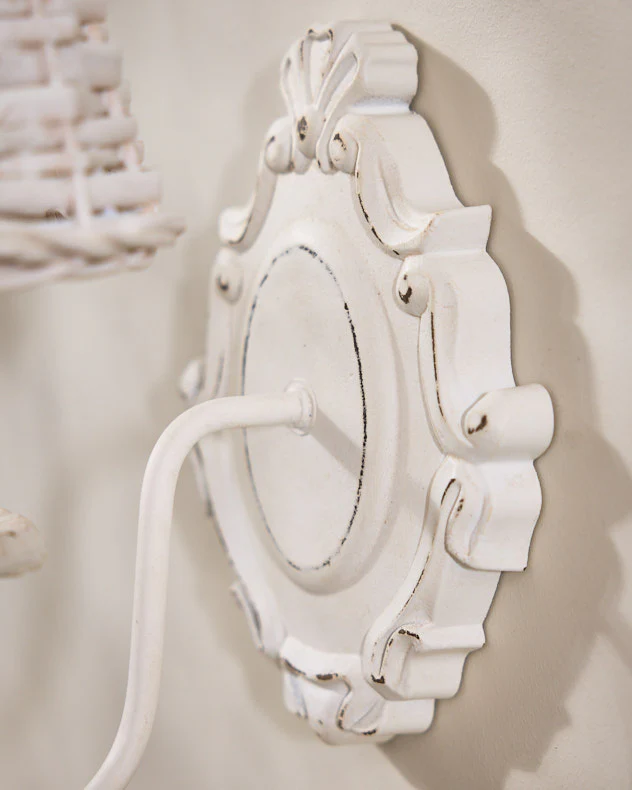 Rosier White Wood Wall Light - Image 4