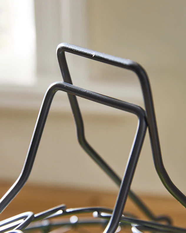 Rustic Wire Kitchen Salad Shaker - Image 6