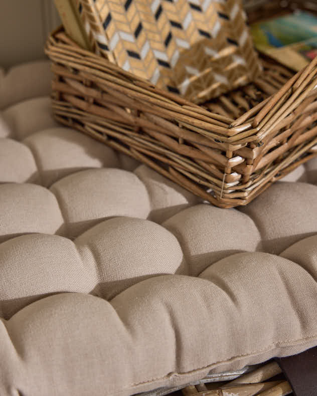 Saint-Cloud Quilted Indoor Bench Cushion - Image 3