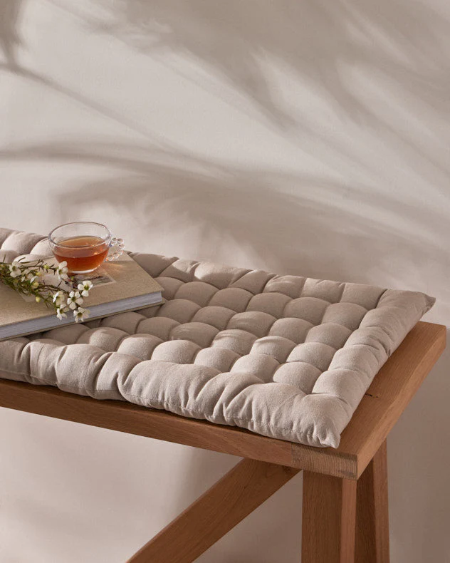 Saint-Cloud Quilted Indoor Bench Cushion - Image 5