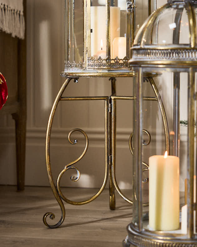 Scrolled Standing Lantern - Image 3