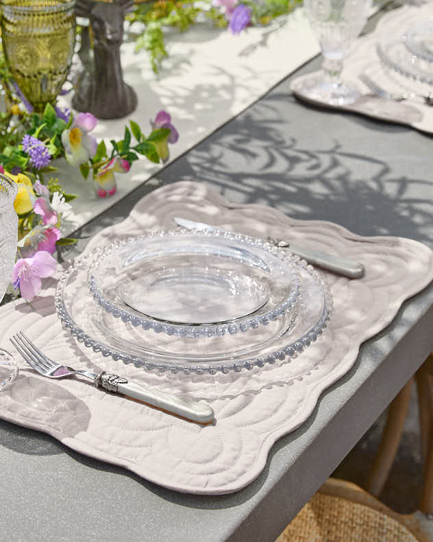 Set of 2 Bella Perle Quilted Placemats