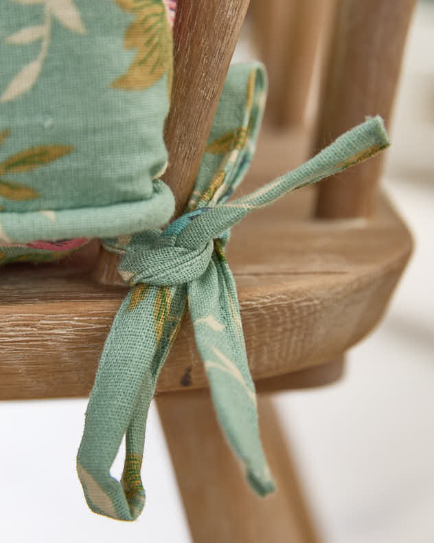 Set of 2 Green Floral Indoor Seat Cushions - Image 4