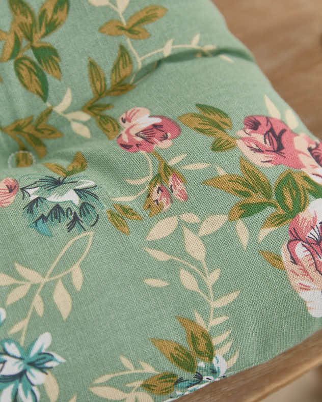 Set of 2 Green Floral Indoor Seat Pads - Image 3