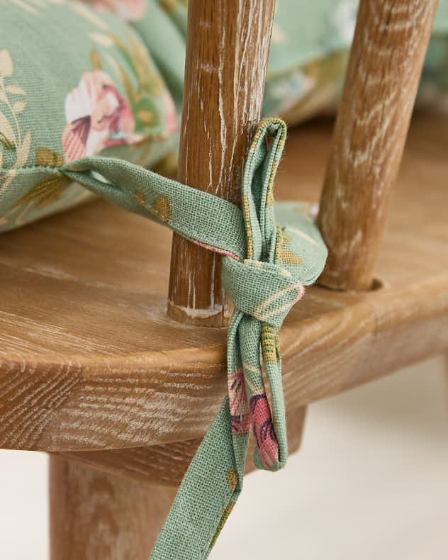 Set of 2 Green Floral Indoor Seat Pads - Image 4