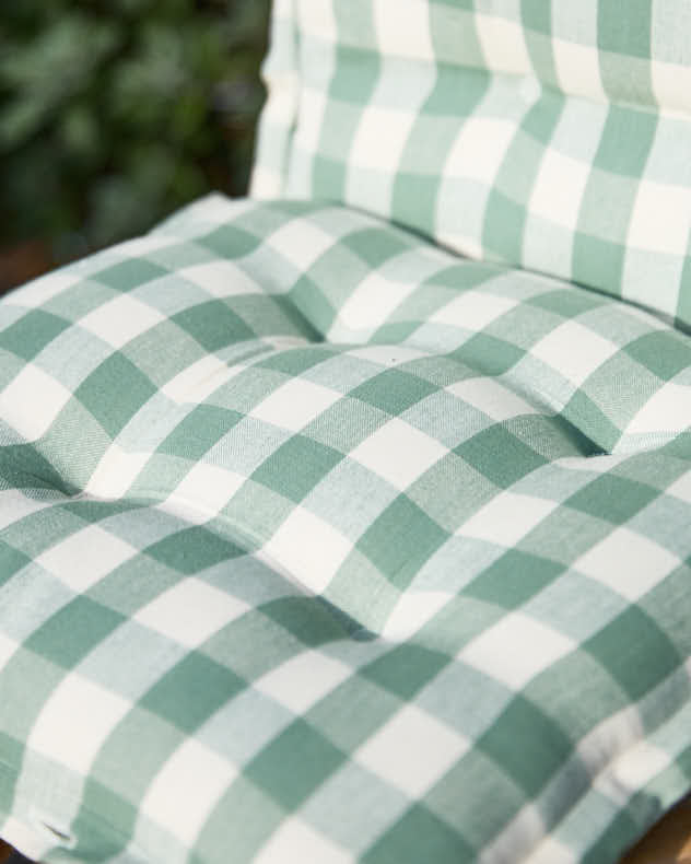 Set of 2 Green Gingham Garden Seat Pads - Image 3