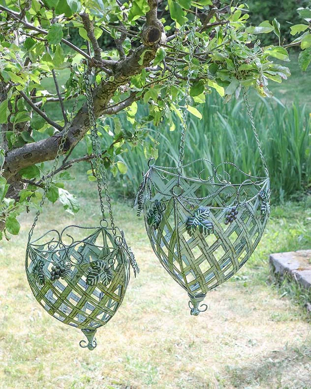 Set of 2 Green Vintage Hanging Baskets - Image 3