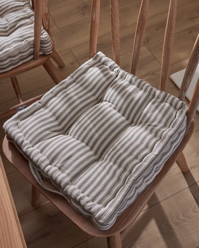 Set of 2 Grey Stripe Cushion Seat Pads - Image 3