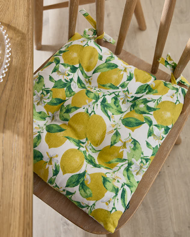 Set Of 2 Lemon Patterned Indoor Seat Pads - Image 2