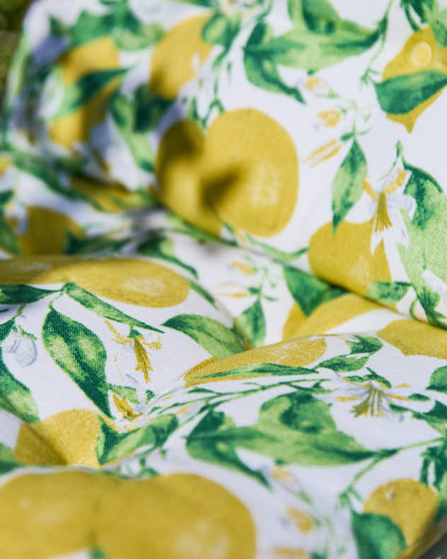 Set Of 2 Lemon Patterned Outdoor Seat Pads - Image 3