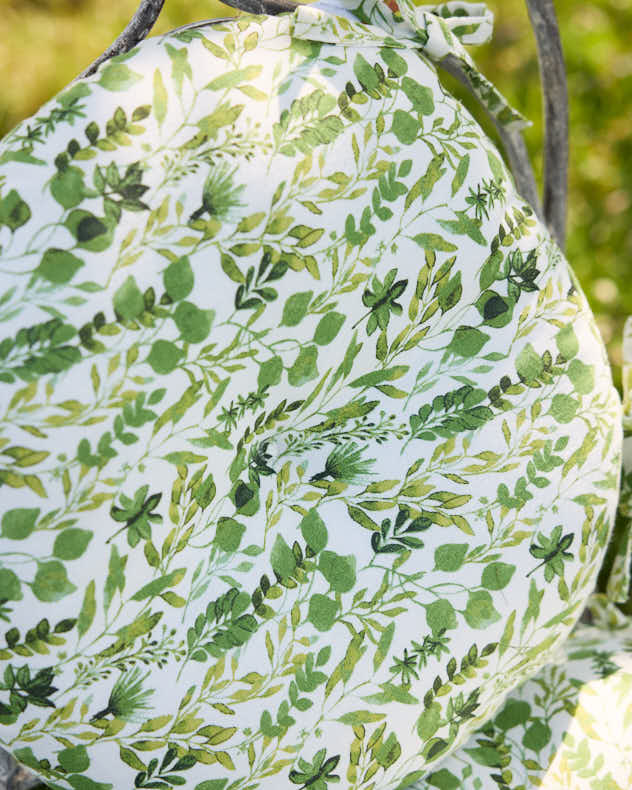Set of 2 Meadowbrook Round Garden Seat Pads - Image 2