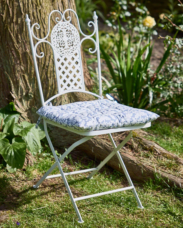 Set of 2 Oakwood Leaf Print Seat Pads - Image 3