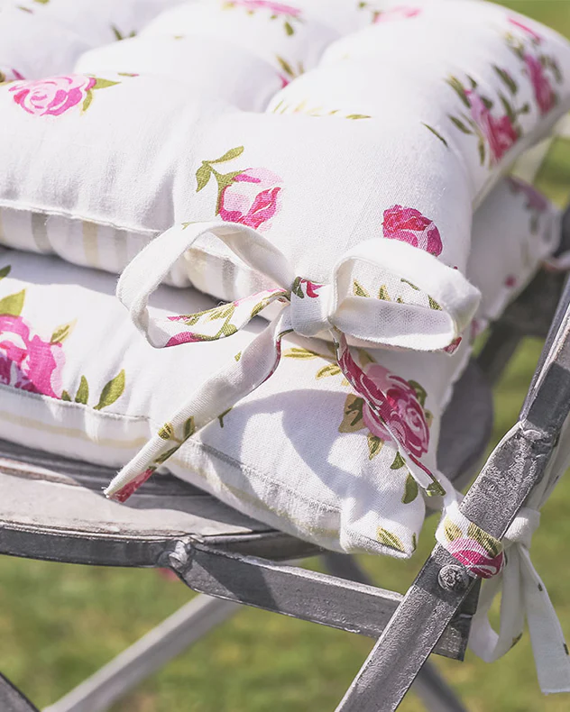 Set of 2 Helmsley Blush Garden Seat Pads - Image 3