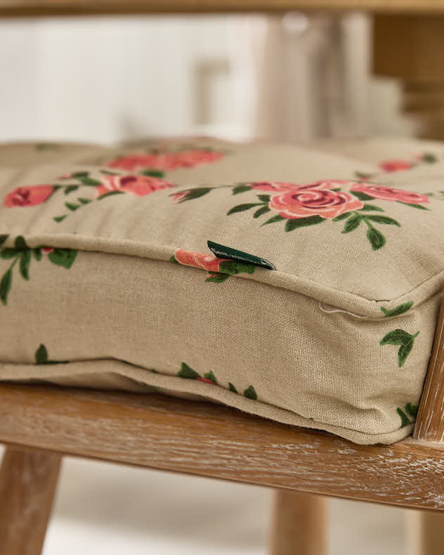 Set of 2 Vintage Rose Indoor Seat Cushions - Image 4