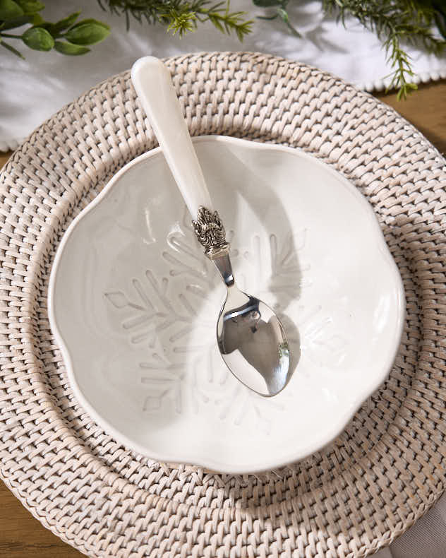 Set of 2 White Snowflake Bowls - Image 2