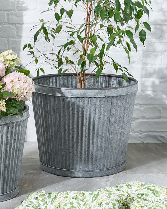 Set of 3 Ribbed Metal Bucket Planters - Image 5
