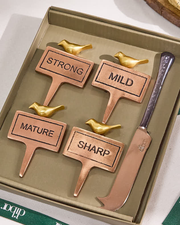 Set of 4 Cheese Markers & Knife - Image 4