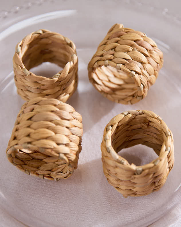 Set of 4 Water Hyacinth Napkin Rings - Image 4