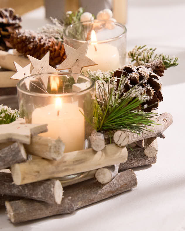 Shooting Star Christmas Candle Wreath - Image 3