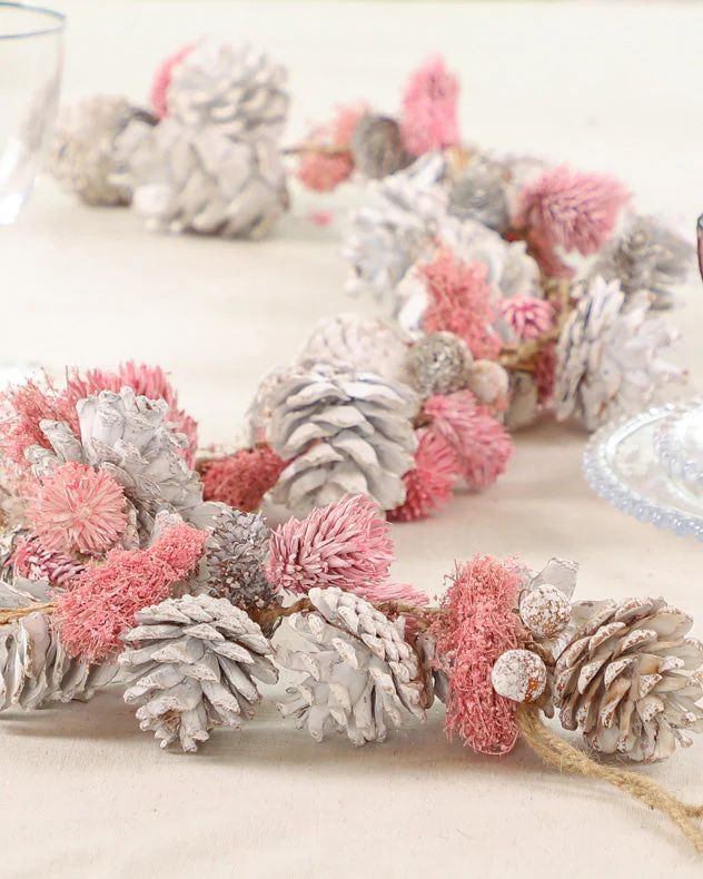 Amelia Pinecone Christmas Garland - 120cm - Image 2