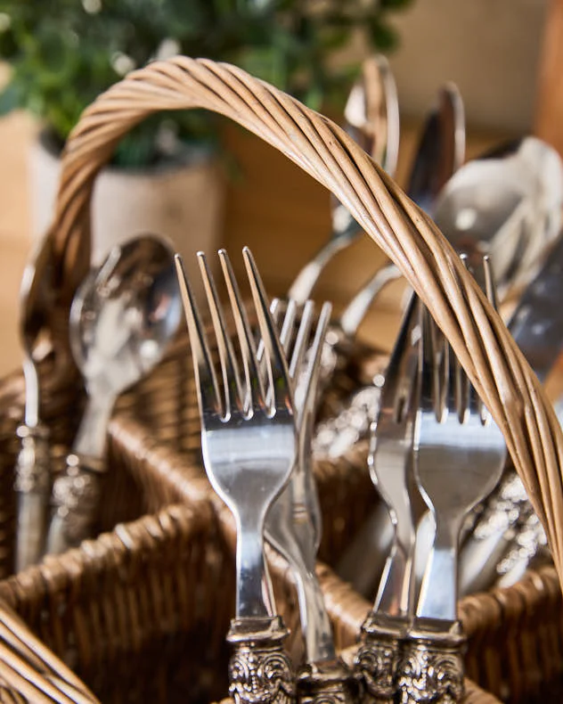 Six Compartment Wicker Cutlery Caddy - Image 5