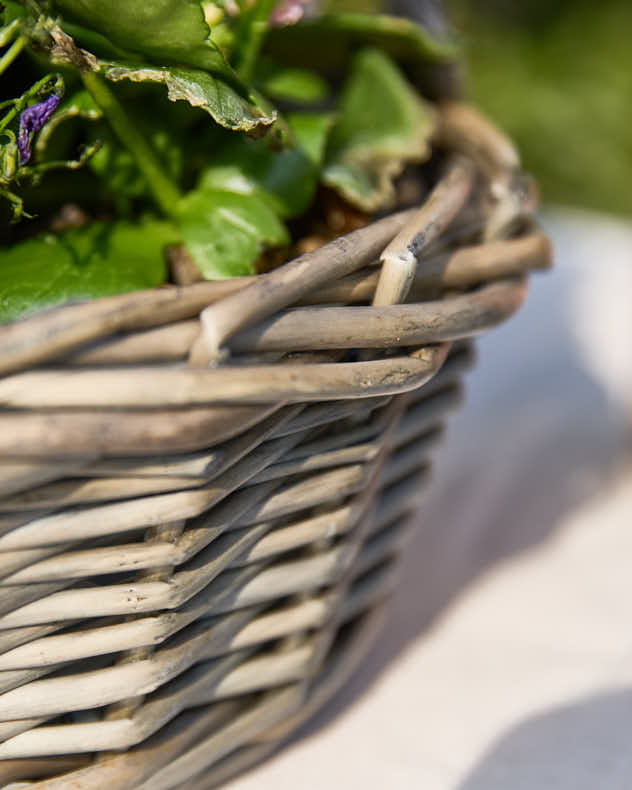 Small Round Wicker Tray Basket - Image 5