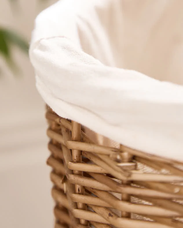 Small Wicker Storage Basket with Cotton Lining - Image 4