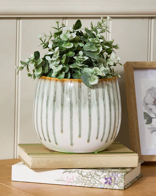 Socco Green Drip Effect Planters - Image 2