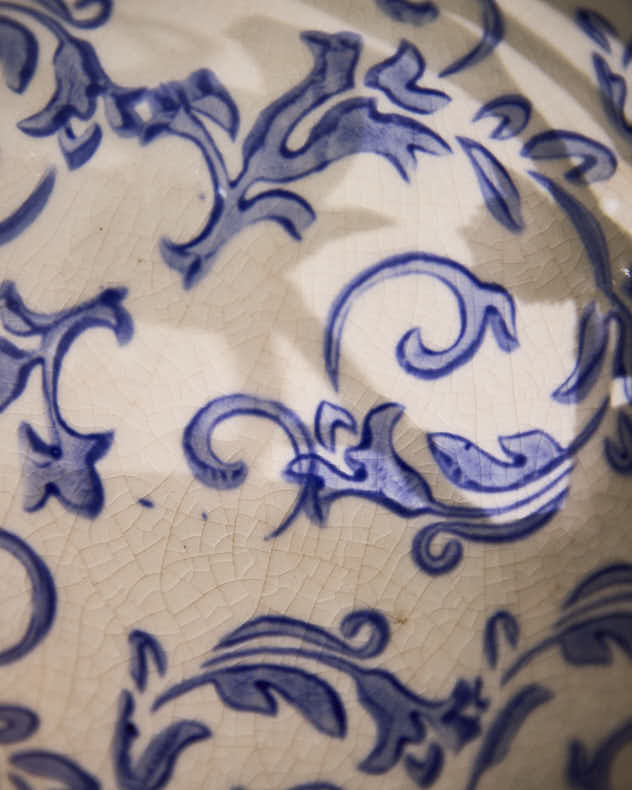 Solene Blue Botanical Urn Vase - Image 4