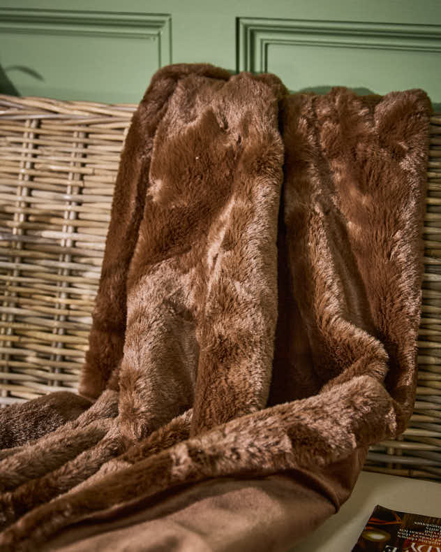 Teddy Brown Cushion and Throw Collection - Image 2