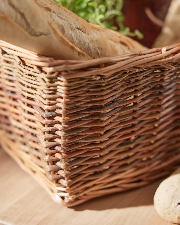 Traditional Wicker Shopping Basket - Image 3