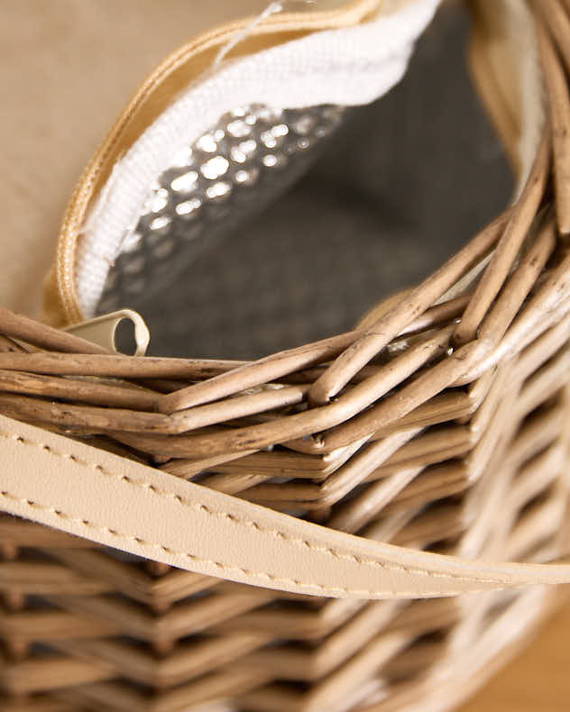 Wicker Champagne Cooler Basket - Image 4
