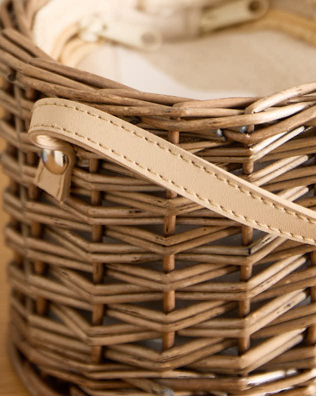 Wicker Champagne Cooler Basket - Image 5