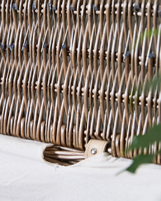 Wicker Laundry Basket with Partition - Image 4