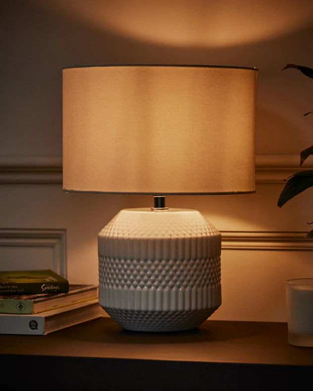 Wide Kolding Geometric Table Lamp - Image 3