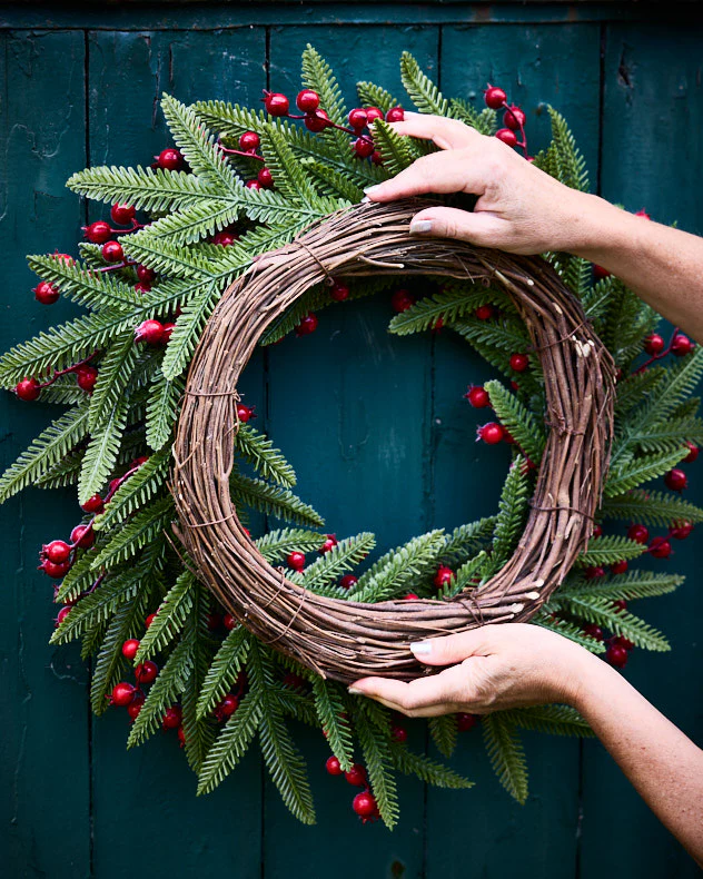 Frosted Evergreen Forest Wreath - Image 3