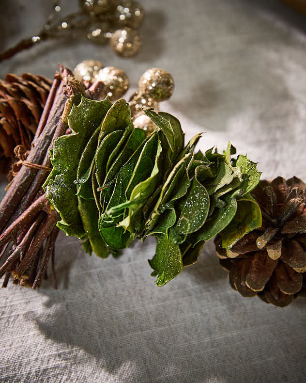 Woodland Walk Natural Christmas Garland - 120cm - Image 2