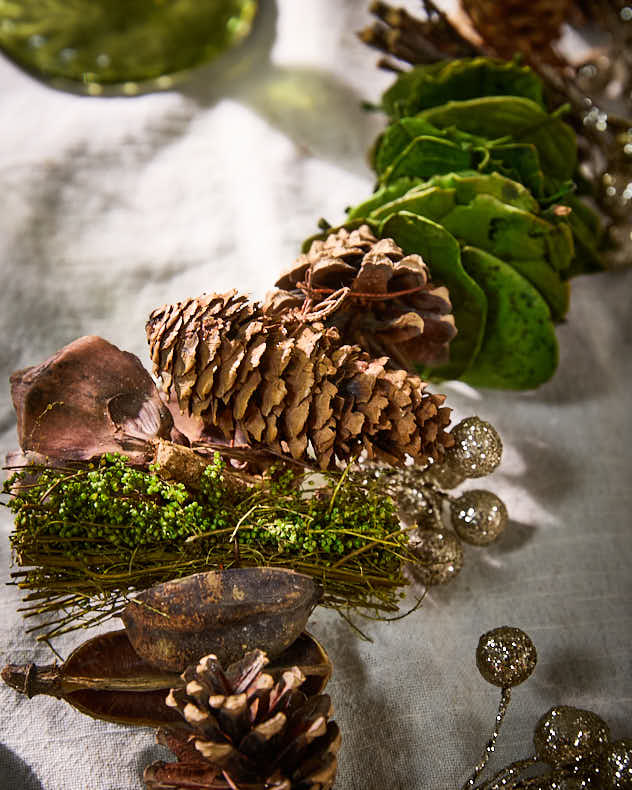 Woodland Walk Natural Christmas Garland - 120cm - Image 4