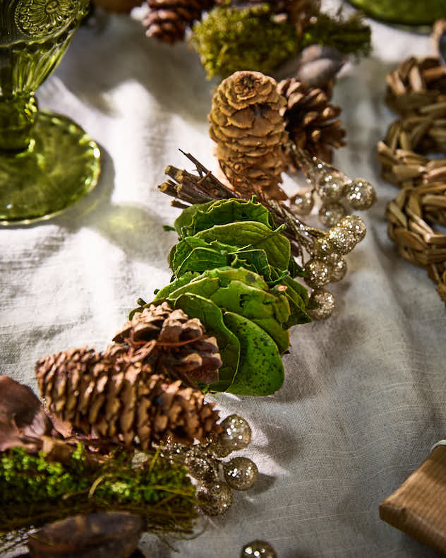 Woodland Walk Natural Christmas Garland - 120cm - Image 5